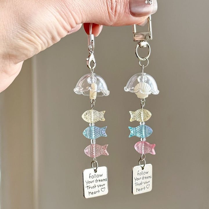 Playful keychain with maritime design Kalsten