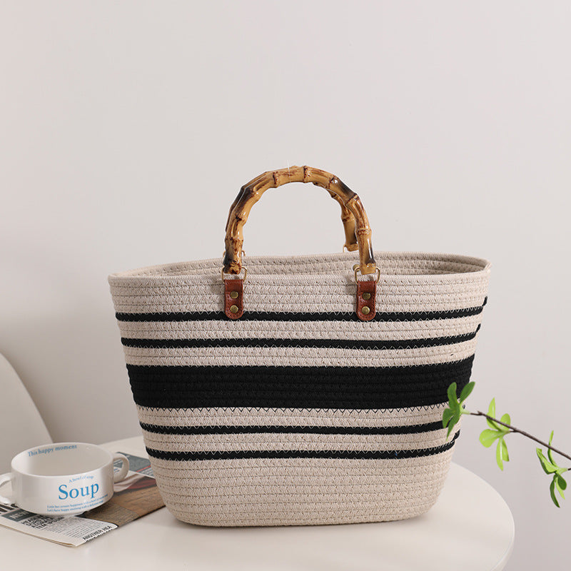 Fashionable straw bag with bamboo handles Kalsten