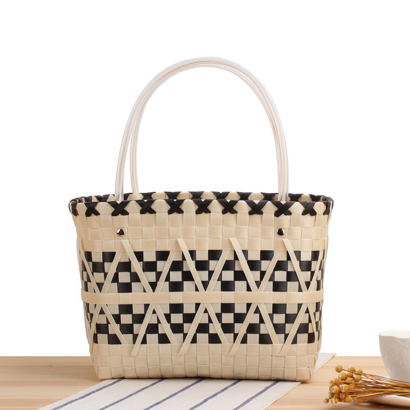 Tote bag with modern check pattern and sturdy carrying straps Kalsten