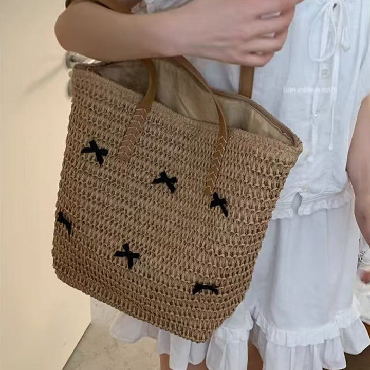 Braided Bast Bag with Decorative Bow Design Kalsten