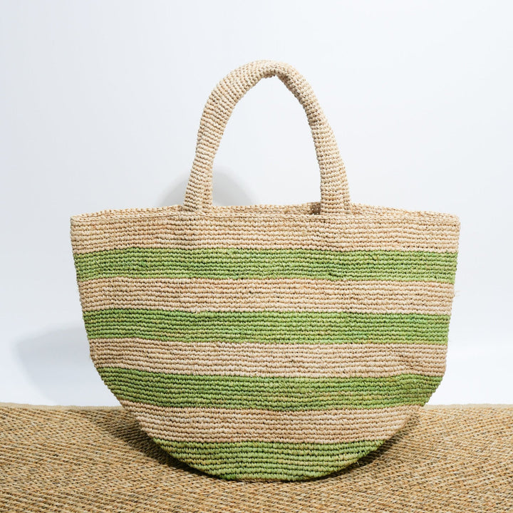 Handwoven beach bag in modern striped pattern Kalsten