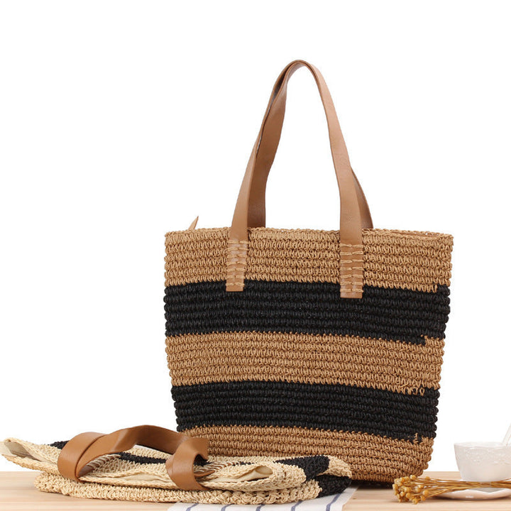 Spacious straw bag with elegant leather handles Kalsten