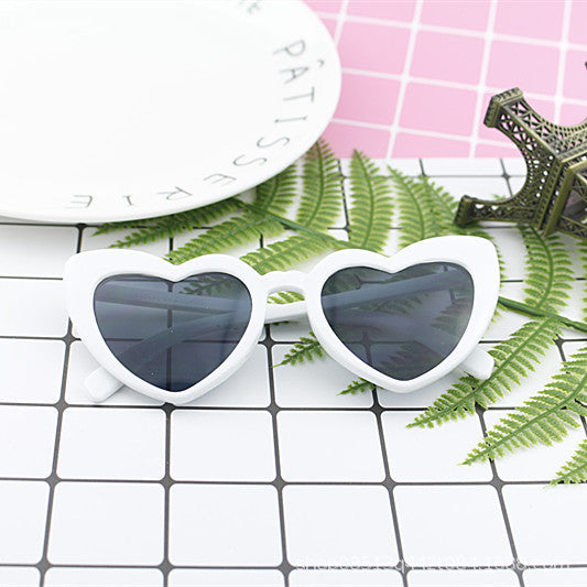 Women's Heart-Shaped Sunglasses with High-Quality UV Protection and Stylish Design Kalsten