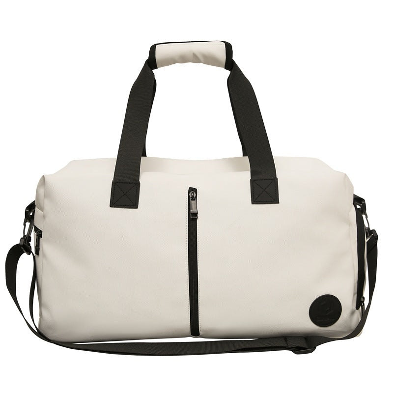 Sporty travel bag with water-repellent material and practical organizer compartments Kalsten