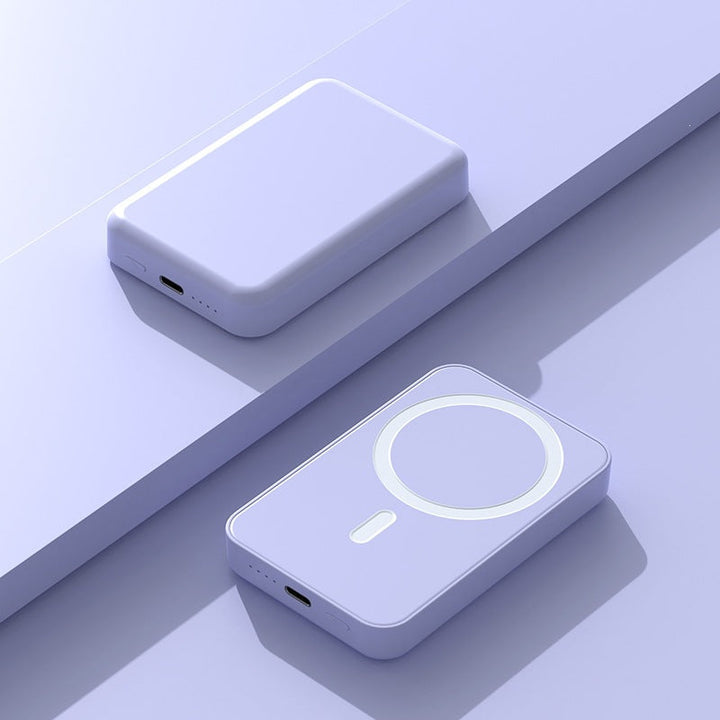 Magnetic power bank with innovative wireless charging function Kalsten