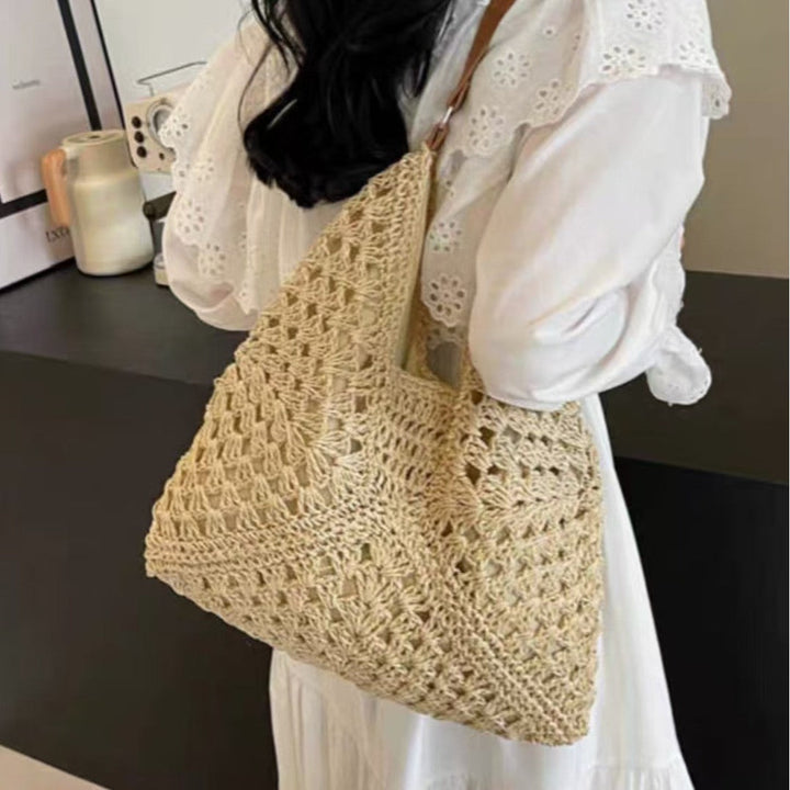 Handbag with Artistic Macrame Design and Flexible Carrying Comfort Kalsten