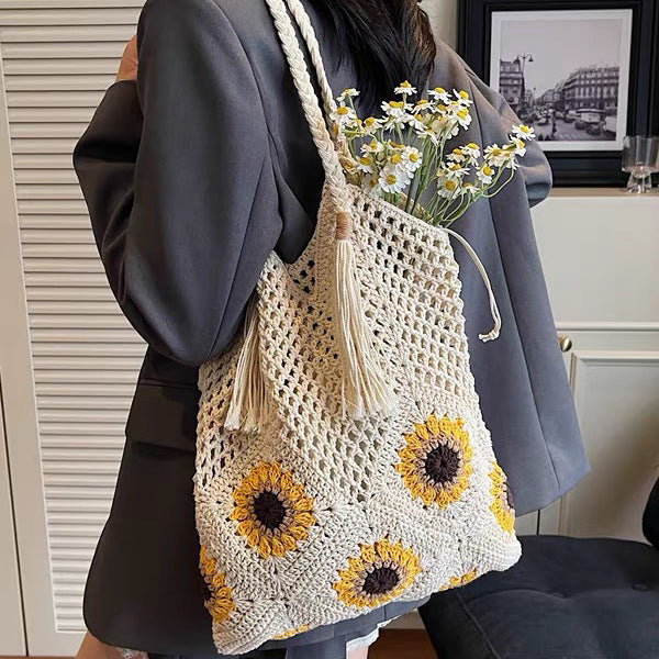 Leisure Beach Bag with Floral Details Kalsten