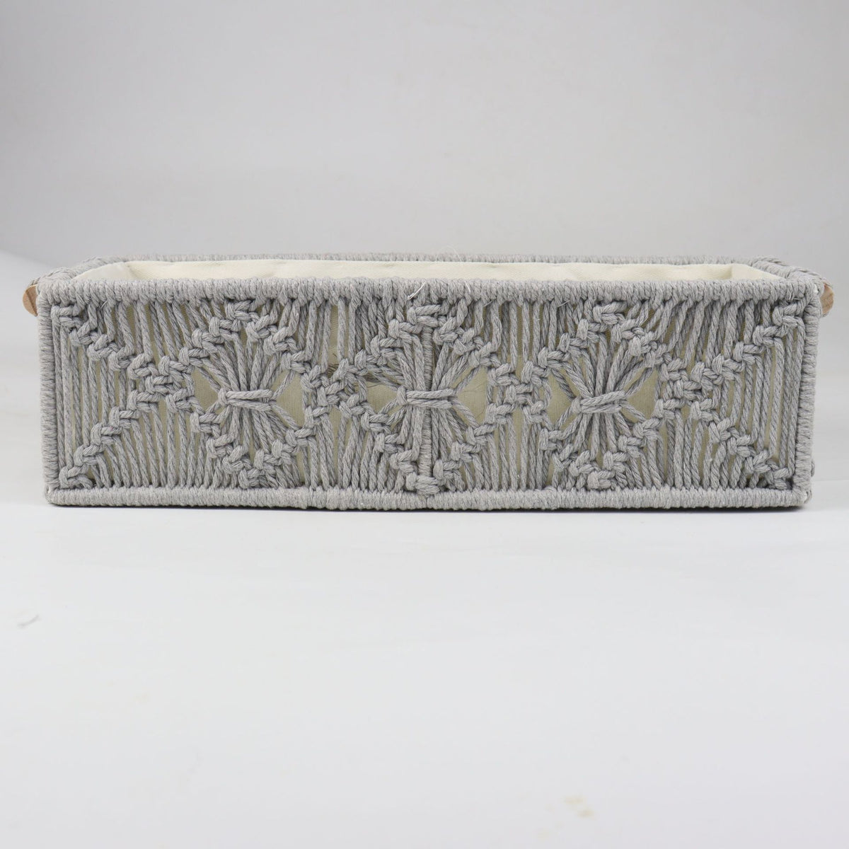 Storage basket with macrame pattern Acalora