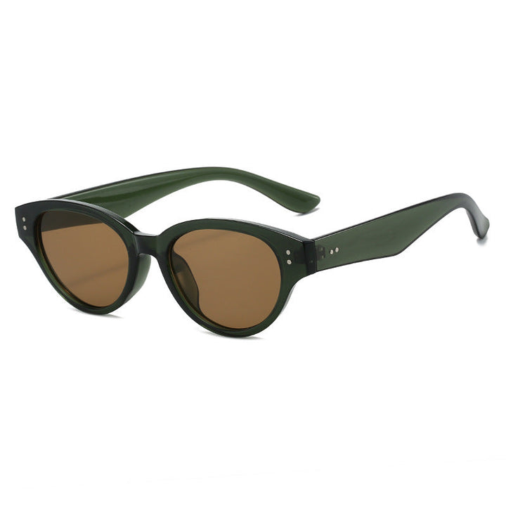 Women Cat-Eye Sunglasses with retro-inspired frame structure Kalsten