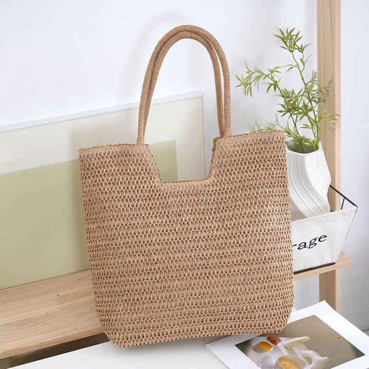 Handmade straw bag with modern design Kalsten
