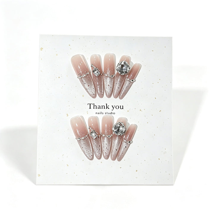 Elegant Press-On Nails Kalsten