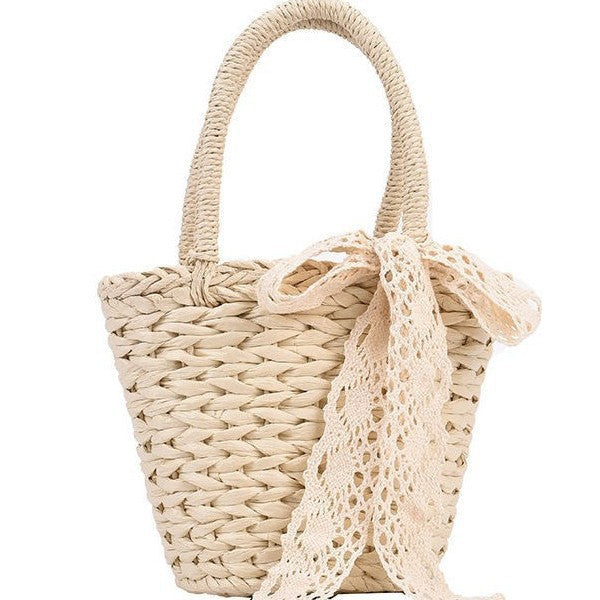 Handmade basket bag with lace accent Kalsten