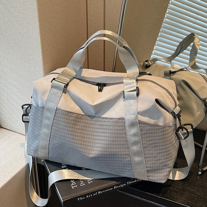 Versatile sports and travel bag with breathable material and robust design Kalsten