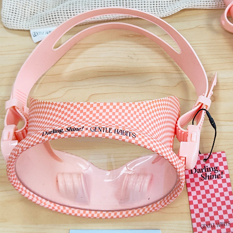 Diving mask with wide field of vision and adjustable headband Kalsten