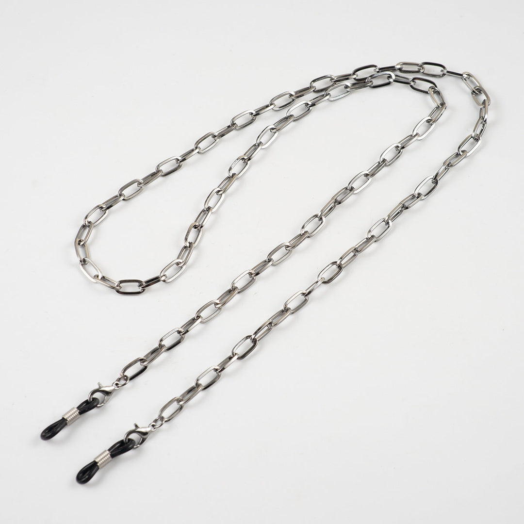 Fashionable Eyewear Chain Kalsten