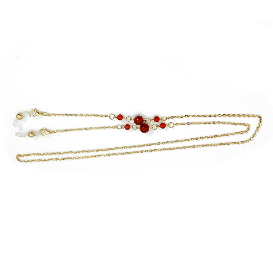 Elegant jewelry holder chain with red accents Kalsten