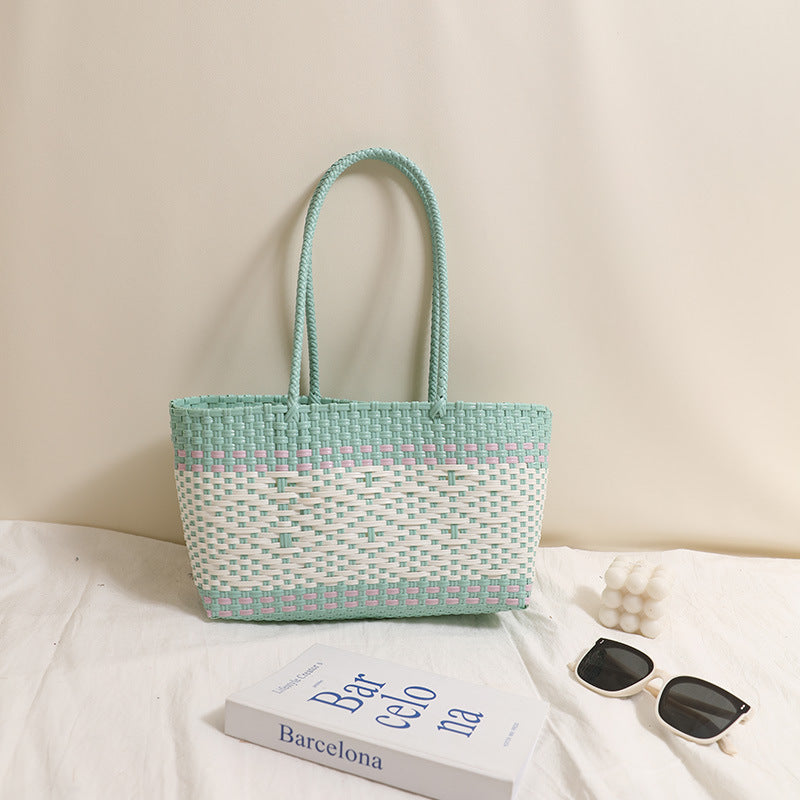 Braided tote bag with modern accents Kalsten