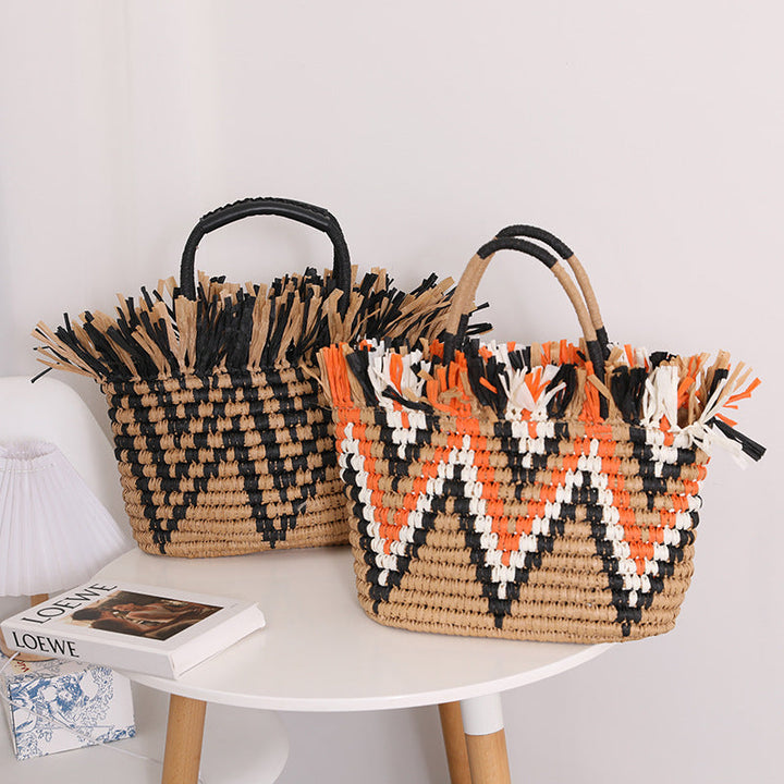 Stylish straw bag with eye-catching pattern Kalsten