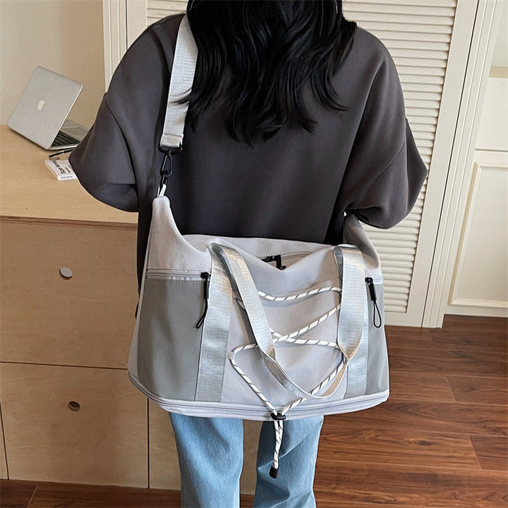 Sporty Shoulder Bag With Practical Organizer Kalsten