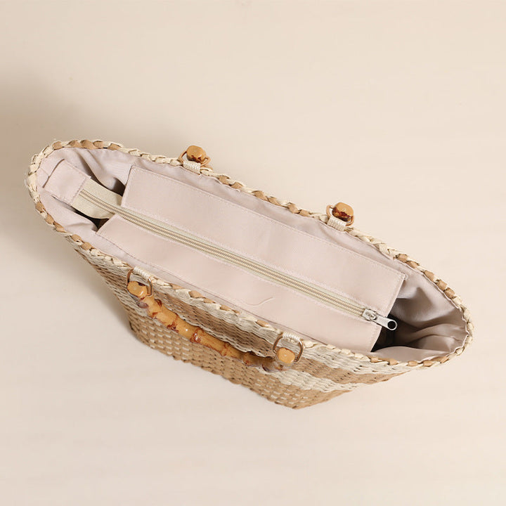 Braided bast bag with bamboo handle and decorative lining Kalsten