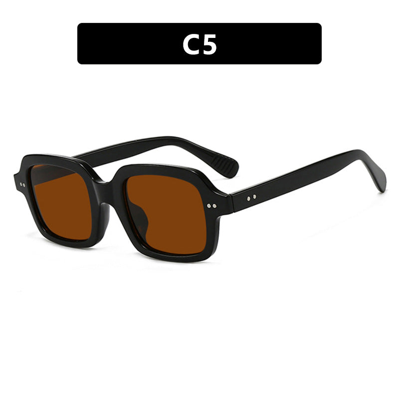 Ladies modern square sunglasses with wide frame and elegant design Kalsten