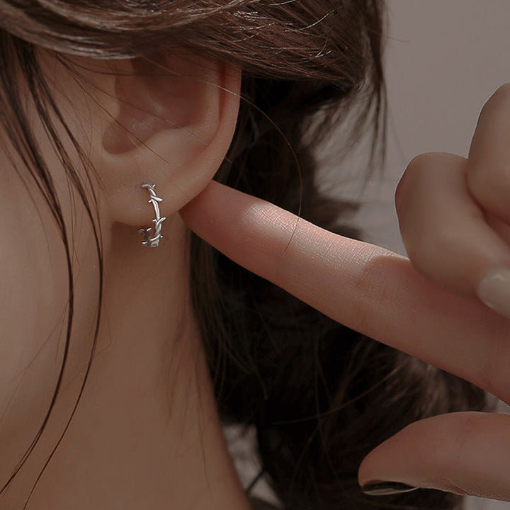 Fashionable and Elegant Ear Hoops Kalsten