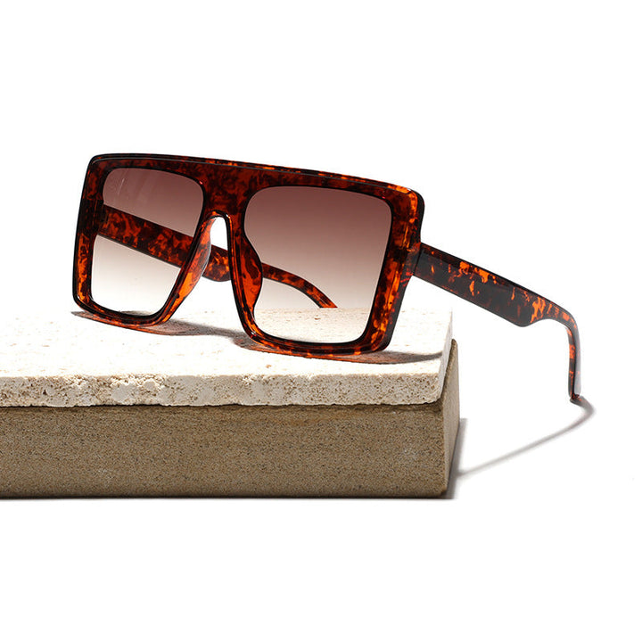 Women oversized square sunglasses with luxurious tortoiseshell design Kalsten
