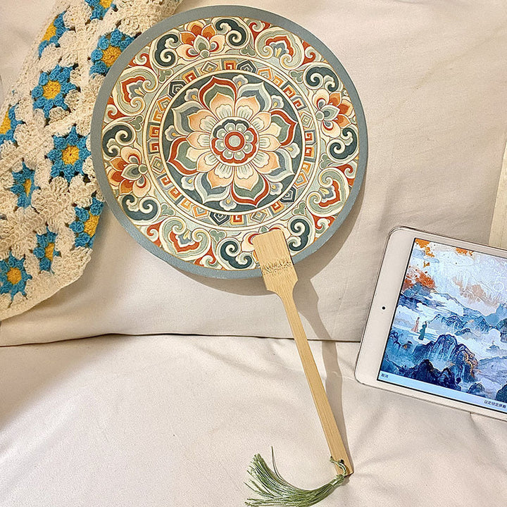 Handmade fan with artistic motif Kalsten