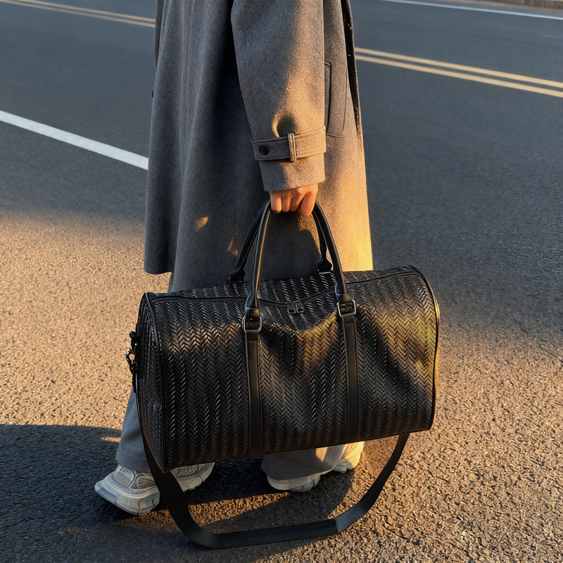 Sporty travel bag in modern basket pattern Kalsten