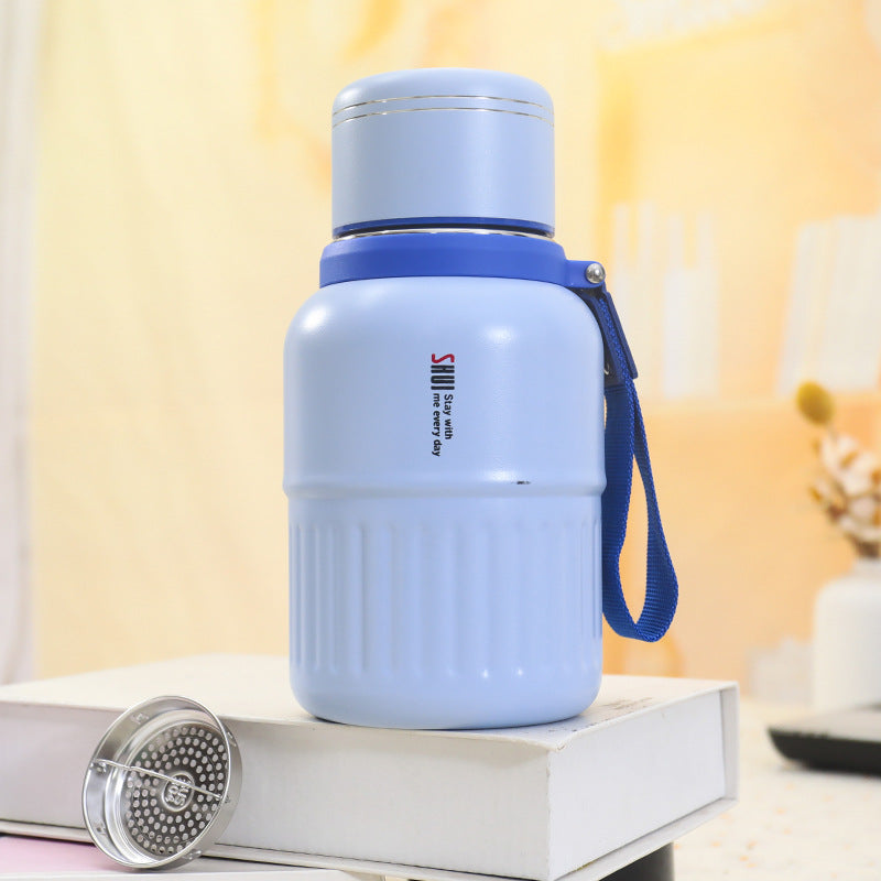 Insulated drinking bottle with integrated carrying strap Kalsten