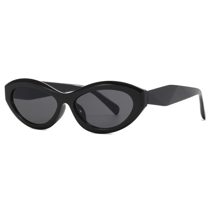 Ladies Cat-Eye Sunglasses with Stylish Frame Kalsten