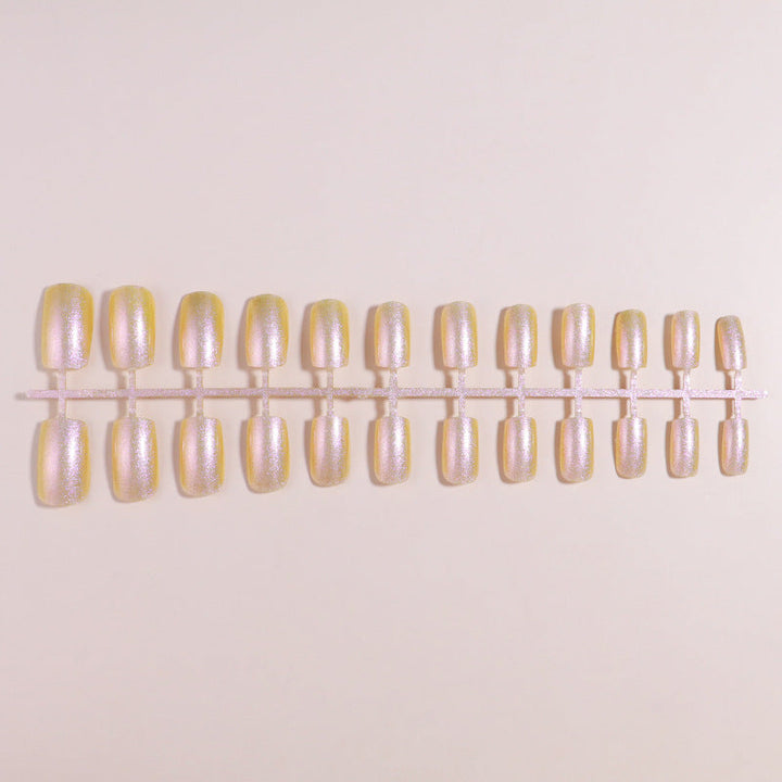 Glossy Reflective Press-On Nail Set Kalsten