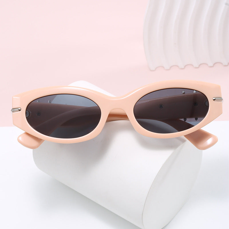 Ladies elegant Cat-Eye sunglasses with fashionable accents Kalsten