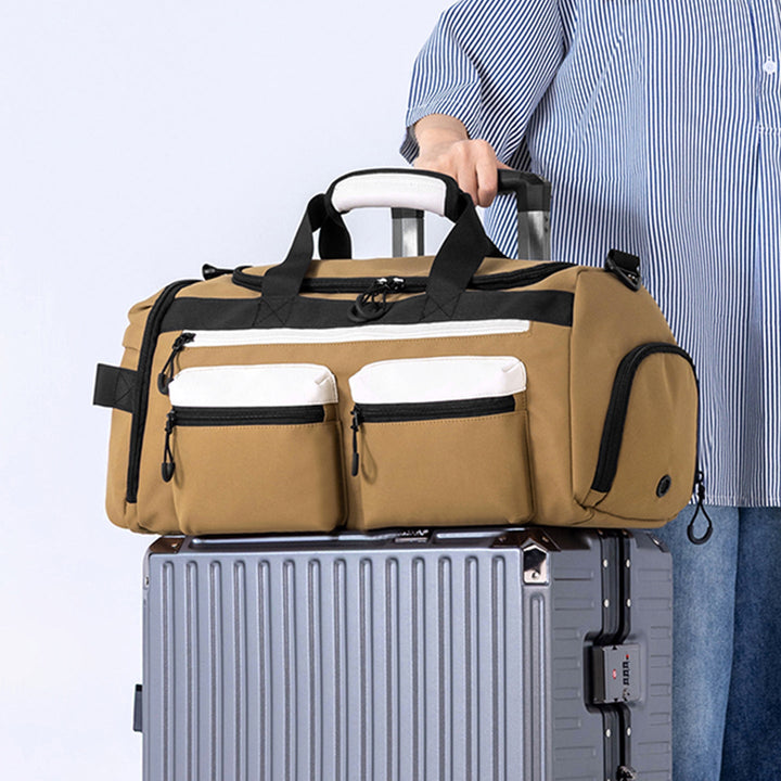 Versatile sports and travel bag with practical compartments Kalsten