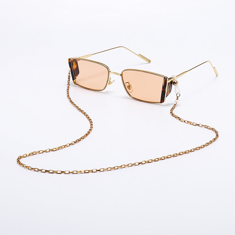 Fashionable Eyewear with Stylish Chain Kalsten