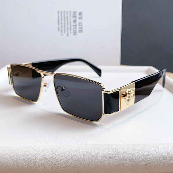 Women's designer sunglasses with luxurious frame and trendy cut Kalsten