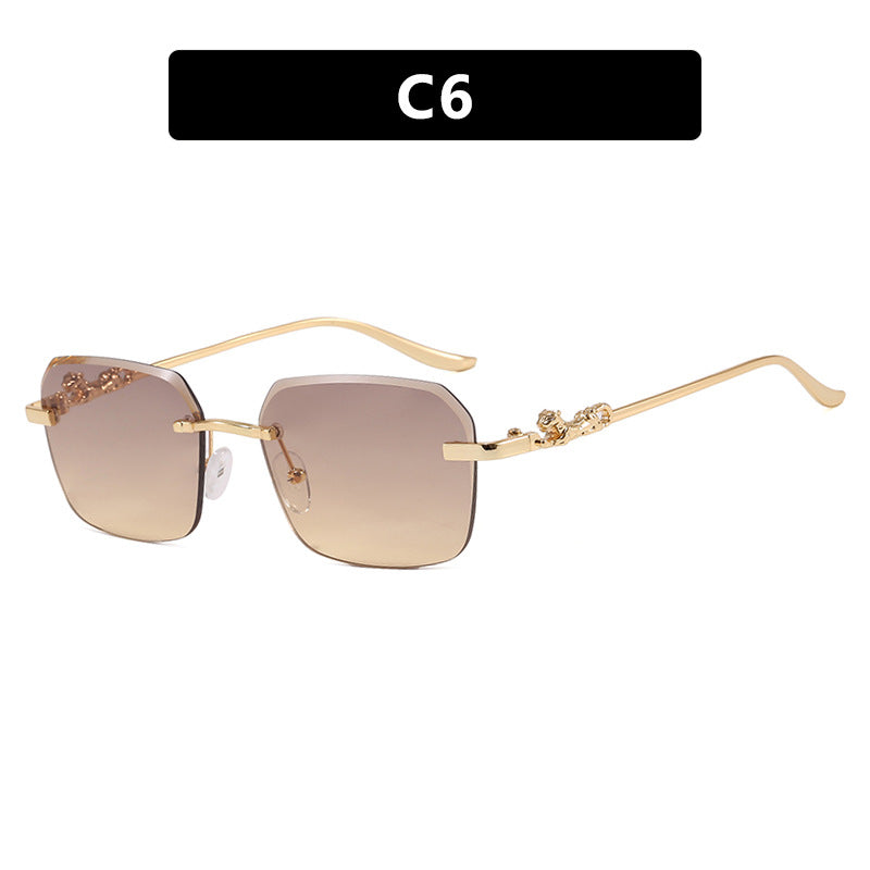 Women's fashionable square sunglasses with elegant gold frame and protective UV filter Kalsten