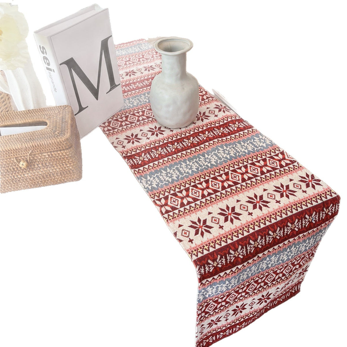 Elegant Geometric Pattern Table Runner