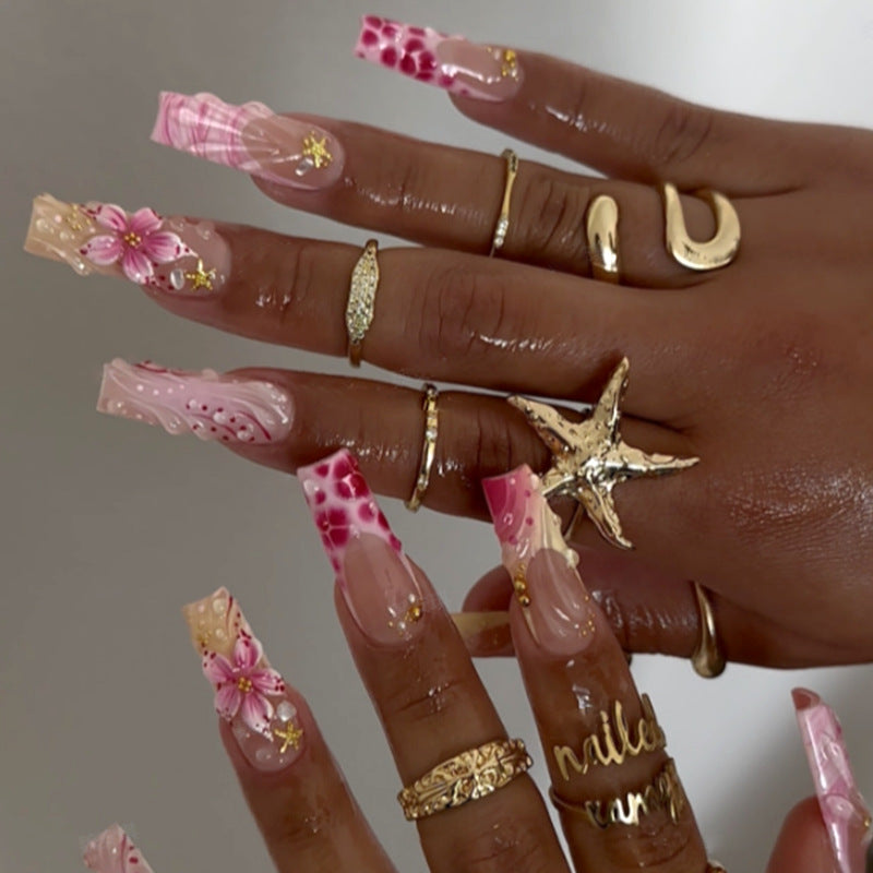 Decorative Press-On Nail Set with Artistic Floral Accents Acalora