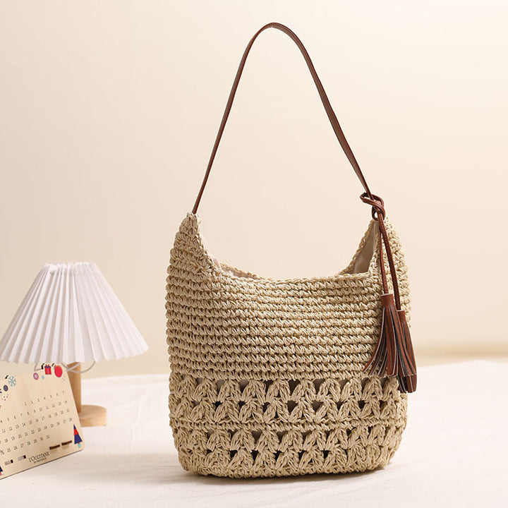 Handcrafted Shoulder Bag Made of Braided Natural Material Kalsten