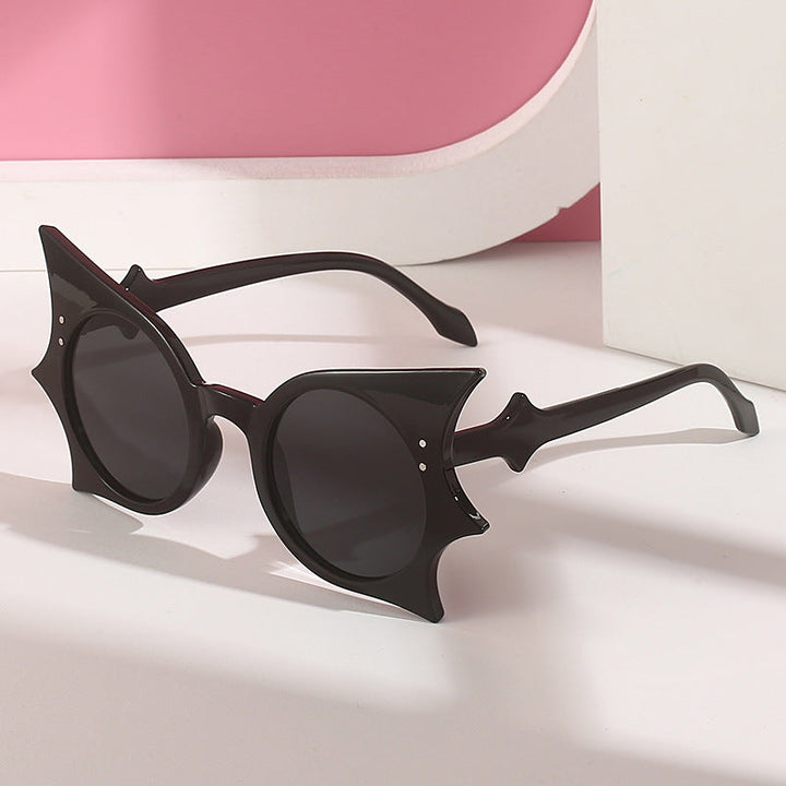 Women eye-catching fashionable designer sunglasses Kalsten