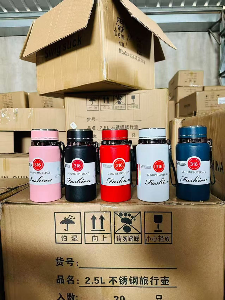 Women Insulated Drinking Bottle made of high-quality Stainless Steel Kalsten