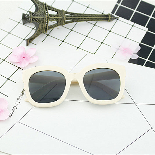 Women's oversized sunglasses with fashionable design and UV protection Kalsten