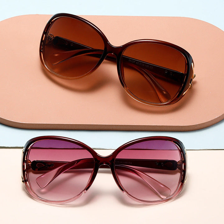 Women's Fashion Sunglasses in Elegant Design with Striking Embellishments Kalsten