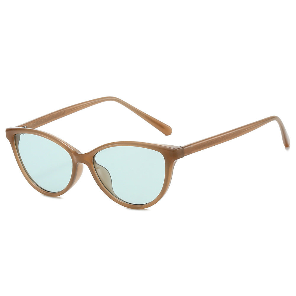 Women's Cat-Eye Sunglasses with Stylish Accents Kalsten