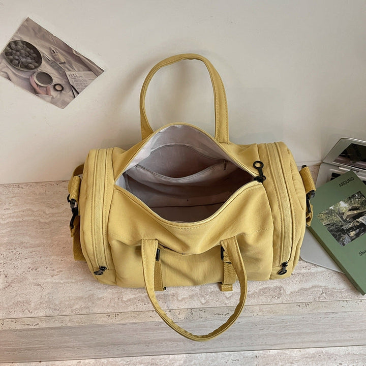 Sporty Duffel Bag with Ergonomic Carrying System Kalsten