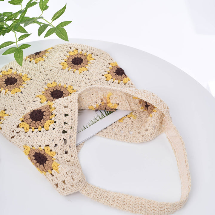Handmade Crossbody Bag in Floral Design Kalsten