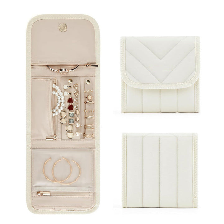 Jewelry organizer with versatile compartment layout Kalsten