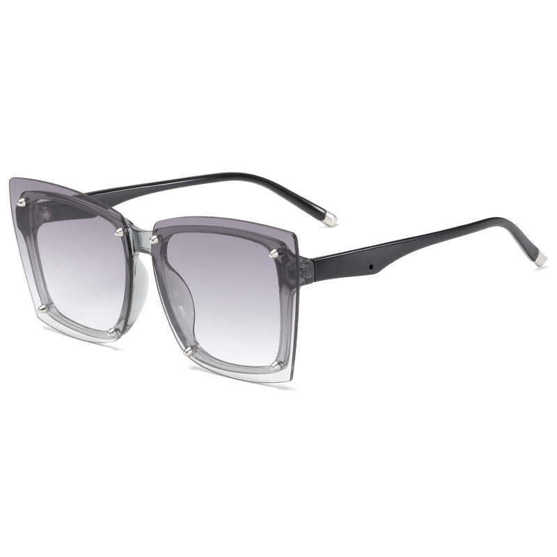Women's statement sunglasses with stylish square frame and fashionable accents Kalsten
