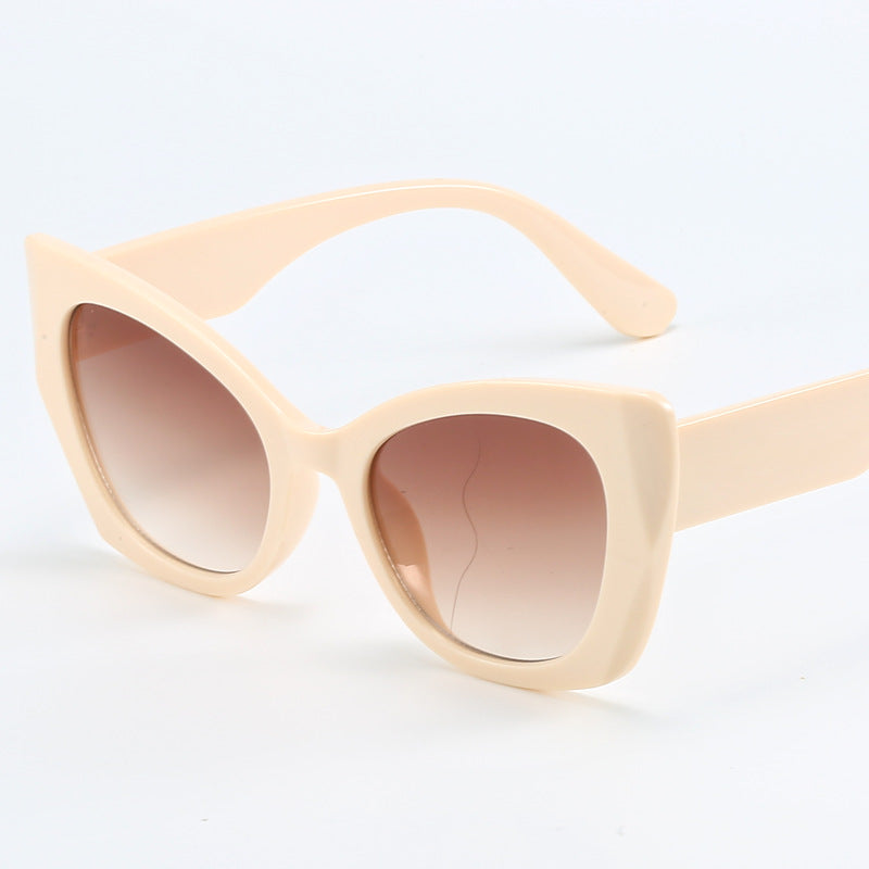 Ladies Fashion Cat-Eye Sunglasses with Elegant Design Kalsten